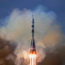 „Roskosmos“: pirmoji baltarusių kosmonautė rusų erdvėlaiviu išskrido į TKS