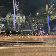 Nakties tragedija Kaune: BMW, kurio keleivė žuvo, vairuotojas lig šiol buvo krištolinės biografijos