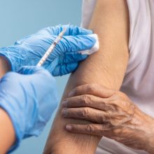 Kauno medikų tyrime – nauji duomenys apie „Pfizer“ vakcinos efektyvumą ir šalutinį poveikį 