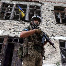 JK pareigūnai: tęsiantis kontrpuolimui, Maskva ir Kyjivas patiria daug karinių nuostolių