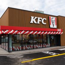 Puikios žinios legendinės KFC vištienos fanams: Kaune atidarytas ilgai lauktas pirmasis restoranas!