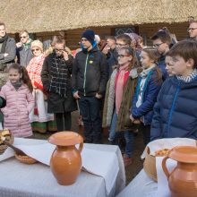 Liaudies buities muziejuje – linksma ir skani Gandrinių šventė
