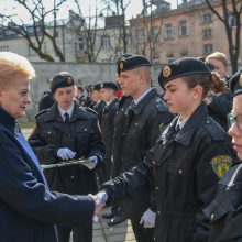 Kaune prezidentė priėmė šeštosios kadetų laidos priesaikas