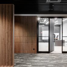 Naujas VIADA biuro pastatas: į darbo aplinką įlietas namų jaukumas