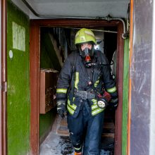 Kaimynai apie Kaune užsiliepsnojusį butą: to buvo galima tikėtis 