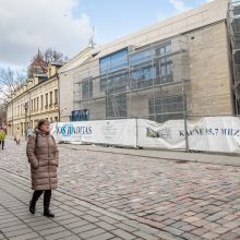 Bauginanti Marijos radijo pastato tvora praeivių greitai nebegąsdins