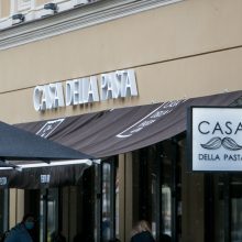 Apsivertė: restorano „Cassa della Pasta“ savininkas pirmas kreipėsi į policiją, tačiau atrodo, kad dabar jam pačiam gali tekti atsakyti už savo veiksmus.
