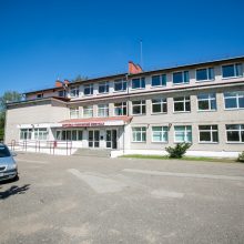 Būsena: Zapyškio pagrindinė mokykla laukia priestato.