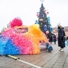 Kosminės Kauno kalėdos sužavėjo užsieniečius: eglė šiemet – neįprastai naujoviška