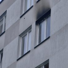 Indo mįslė Kauno ugniagesiams: į KTU užsieniečių bendrabutį šiąnakt skubėjo specialiosios tarnybos