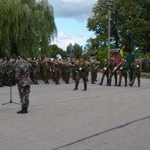 J. Lukšos siluetas – geležinėje uždangoje