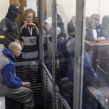 Prieš Ukrainos teismą stojo pirmasis Rusijos karys: gresia kalėjimas iki gyvos galvos