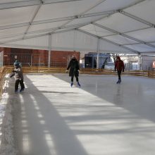 Džiugi žinia: čiuožykla Raudondvaryje veiks ir kitą žiemą