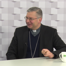 „Kauno dienos“ studijoje – arkivyskupas K. Kėvalas: turėtume tapti dovana vieni kitiems