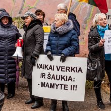 Dramos Kaune atomazga: atimti vaikai grįžta pas tėtį