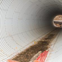Uždaryta Amalių pervaža: eismas vyksta nauju tuneliu