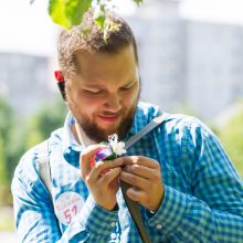 Šilainiuose – sijonuotų moterų ant dviračių paradas