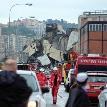 Po viaduko griūties Genujoje skelbia 12 mėnesių nepaprastąją padėtį