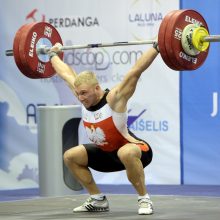 Lietuvos jauniesiems sunkiaatlečiams medaliai nežvilga