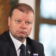 Pažadai: į prezidentus pretendavęs premjeras S.Skvernelis šių metų balandį rinkėjams dalijo pažadus, kad Baltijoje Lietuva turės savo naftos telkinių.