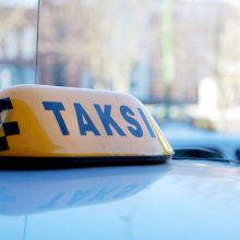 Seime – siūlymas taksi ir pavežėjų veiklą sugriežtinti jau nuo liepos