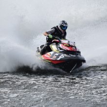 Lietuvos vandens motociklų čempionu pirmąkart tapo kaunietis M. Jačiauskas