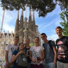 Jaunieji talentai viešėjo Barselonoje ir bendravo su Saboniais