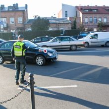 Policijos reidas Kaune: jei stabdytų visus pažeidėjus, nespėtų rašyti baudų