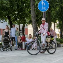 „Kiemų šventė“ Kaune: nuo rankų darbo muilo iki Kaligulos nuodų ir ore sklandančios poezijos