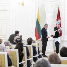 Prezidentūroje apdovanoti nacionalinės premijos laureatai