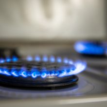 Vyriausybė pratęsė kompensacijas gyventojams už dujas, panaikino už elektrą