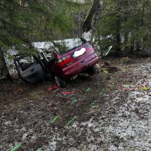 Nuo kelio nuvažiavusiame automobilyje Kretingos rajone rastas vairuotojo kūnas