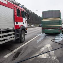 Įžanga į savaitgalį: Kauno ugniagesiai skubėjo gesinti gaisrų tarpmiestiniame autobuse ir restorane