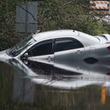 JAV pietryčiuose katastrofiški potvyniai grasina sugriauti užtvankas