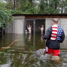 JAV pietryčiuose katastrofiški potvyniai grasina sugriauti užtvankas