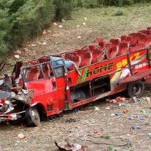Kenijoje per autobuso avariją žuvo 51 žmogus