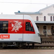 Svarbu keliautojams: laikinai nekursuos traukiniai tarp Vilniaus ir Klaipėdos