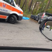 Po dvi gyvybes nusinešusios avarijos Vilniuje dar keturi žmonės pateko į reanimaciją