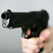 Klaipėdoje 16-metis šaudė iš pneumatinio pistoleto