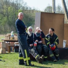 Tauragės rajone sudegė klebonijos pastato stogas