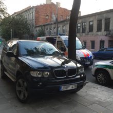 Sujudimas Kauno centre: sustabdytame BMW – du galimi narkomanai