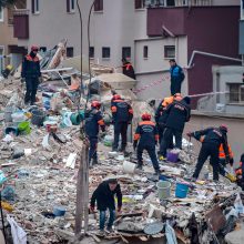 Stambule sugriuvus namui, naujais duomenimis, žuvo mažiausiai 10 žmonių