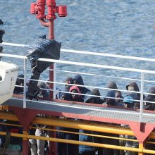 Maltos karinis laivynas perėmė migrantų užgrobto tanklaivio kontrolę