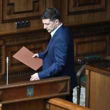 Ukrainos prezidentas teisme gina savo sprendimą paleisti parlamentą