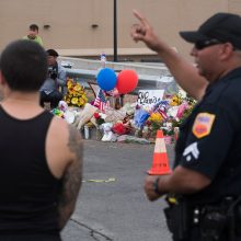 Ohajuje per šaudynes žuvo devyni, sužeista dar mažiausiai 16 žmonių