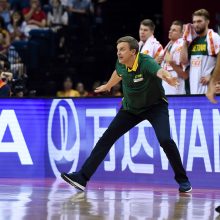 FIBA atmetė Lietuvos rinktinės protestą, bet nubaudė teisėjus