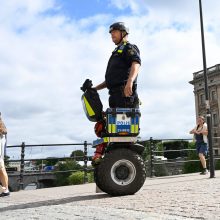 Ministerija rekomenduoja imtis atsargumo priemonių vykstant į Švediją