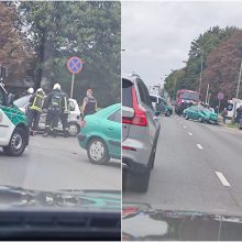 Avarija vienoje judriausių Klaipėdos gatvių: nukentėjo pagyvenę vairuotojai