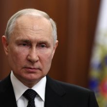 V. Putinas „Wagner“ boso maištą vadina išdavyste, žada apginti Rusiją