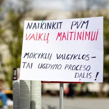 Maitinimo sektoriaus atstovų protestas prie Vyriausybės: prašo grąžinti lengvatinį PVM tarifą